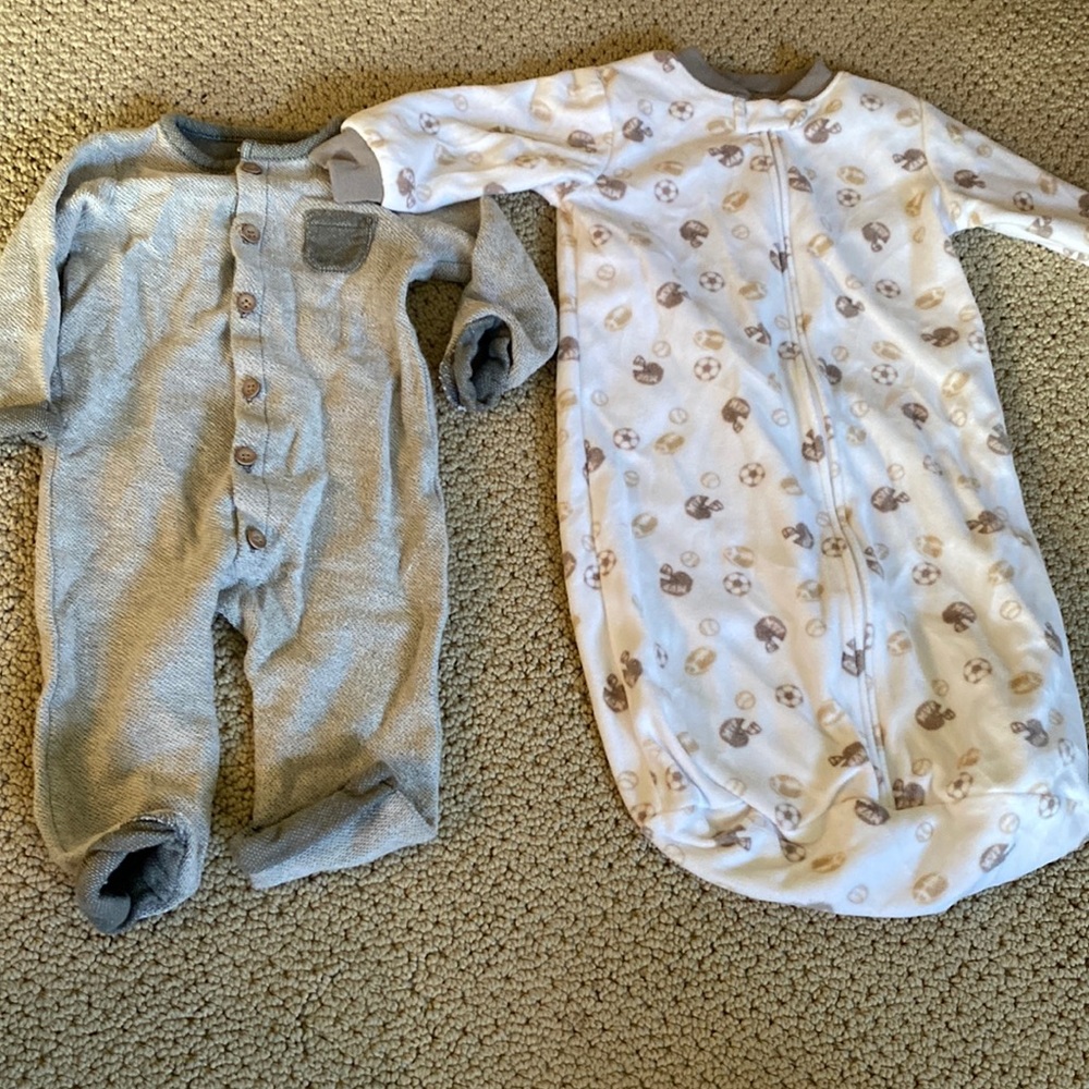 Carters 2 piece Baby Set